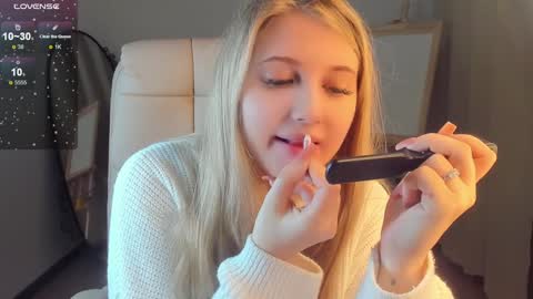 Eva  online show from January 2025 02:38:02 AM