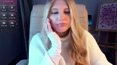 Eva  online show from March 2025 02:10:02 AM