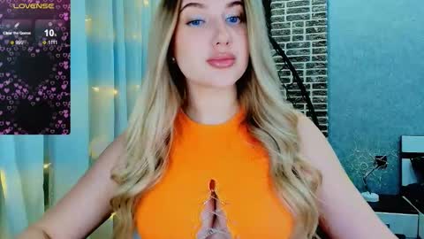 Eva  online show from November 2025 02:22:01 AM