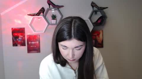 Evachaturbatte online show from February 2026 10:44:02 AM