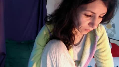 hornycrissyyourlove online show from February 2026 03:04:01 AM