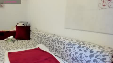 evadiana8484 online show from June 2026 07:08:02 PM