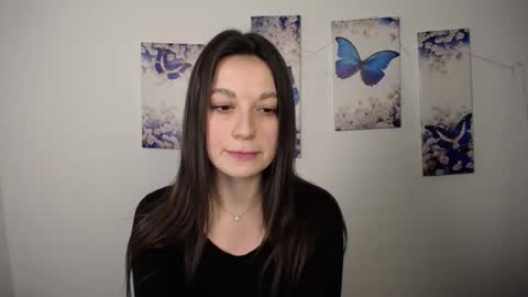 Snapshot of evaeldis chatting on April 2026 04:33:01 PM Eva online show from April 2026 04:33:01 PM
