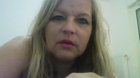 evafrench1991 online show from March 2025 09:29:01 PM