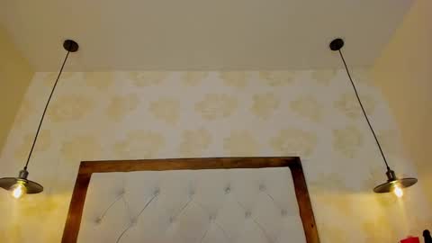 E V A  online show from January 2025 05:35:01 AM