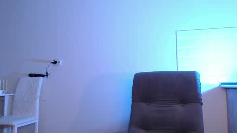 Eva online show from November 2025 03:34:01 AM