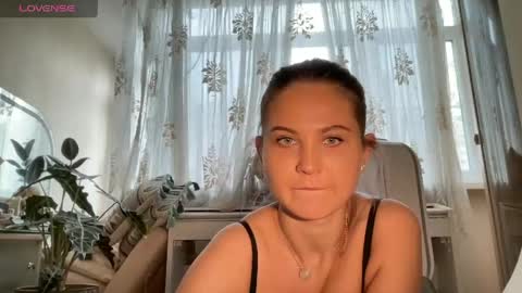 EvaHazard online show from May 2026 01:48:01 PM