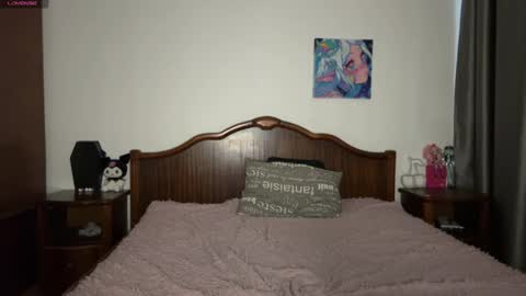 Snapshot of evakettystar chatting on April 2026 05:19:01 AM evakettystar online show from April 2026 05:19:01 AM