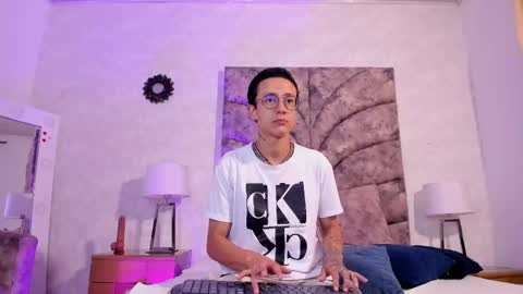 Evan Smitt online show from February 2025 06:59:01 PM