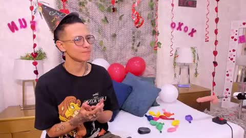 Evan Smitt online show from February 2025 12:16:02 PM