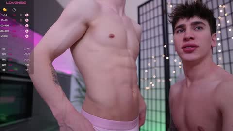 Snapshot of evan_white_ chatting on December 2024 09:24:01 AM evan_white_ online show from December 2024 09:24:01 AM