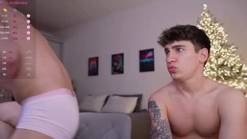 Snapshot of evan_white_ chatting on January 2025 07:00:02 PM evan_white_ online show from January 2025 07:00:02 PM