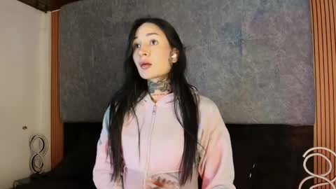 evangeline_hell online show from May 2026 10:01:01 AM