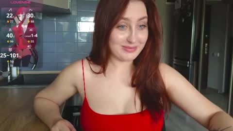 Snapshot of evangelinfox chatting on May 2026 10:33:01 AM EvangelinFox online show from May 2026 10:33:01 AM