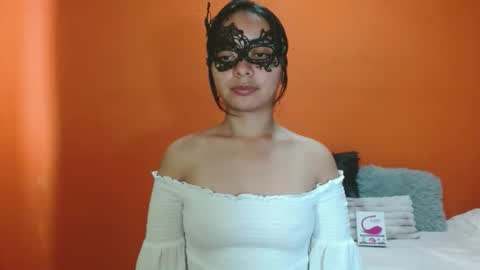 evangelinne_01 online show from February 2026 03:17:02 PM