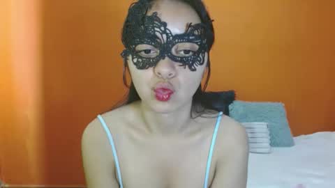 evangelinne_01 online show from February 2026 03:15:02 PM