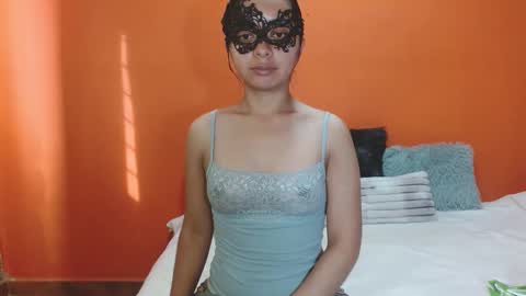 evangelinne_01 online show from February 2026 01:26:01 PM