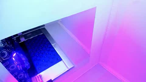 evanllelyne online show from February 2026 12:11:01 PM