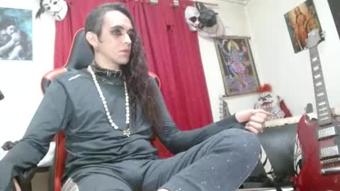 evans_xy online show from April 2026 01:41:02 AM