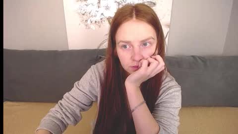 Adelina online show from October 2025 04:12:01 AM