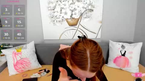 Adelina online show from December 2025 06:54:02 AM