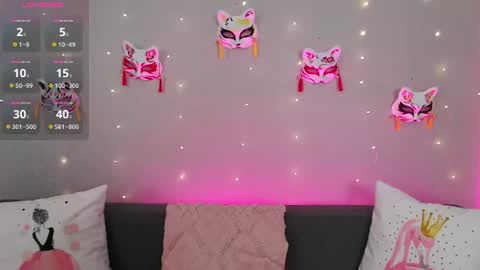 Adelina online show from June 2026 04:31:01 AM