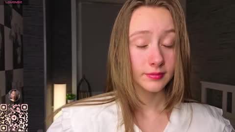 Snapshot of evas_soul chatting on November 2025 07:16:02 PM Eva online show from November 2025 07:16:02 PM