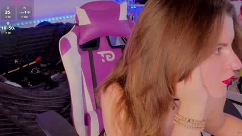 Eva online show from November 2025 03:24:02 PM