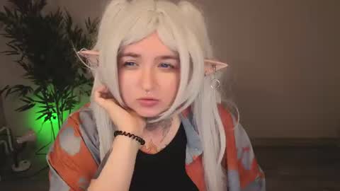 Snapshot of evathewitcher chatting on June 2026 12:59:01 AM EvaTheWitcher online show from June 2026 12:59:01 AM
