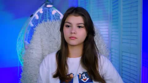 Eva  next stream -  - 1600 UTC2000  online show from October 2025 04:07:02 AM