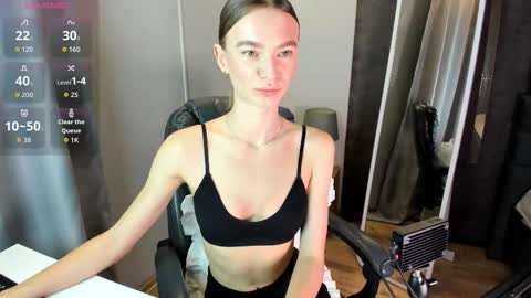 Snapshot of evatoniz chatting on November 2025 01:06:02 AM Eva online show from November 2025 01:06:02 AM