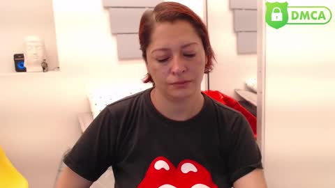 Eva Twiss online show from November 2025 11:56:01 AM