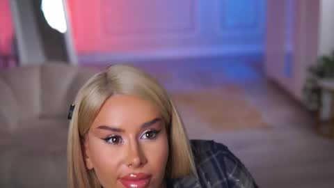 Snapshot of evazane chatting on February 2026 09:07:01 PM Eva online show from February 2026 09:07:01 PM