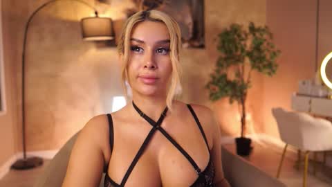 Eva online show from March 2026 10:40:01 PM