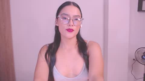 Eve Rox18 online show from November 2025 12:00:02 AM