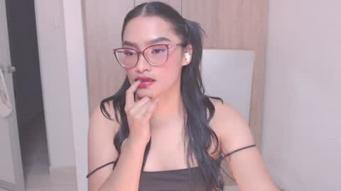 Eve Rox18 online show from August 2026 12:09:01 AM