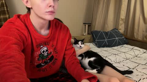 EveRobert online show from January 2025 02:11:02 AM