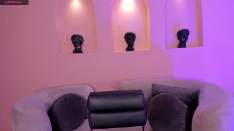 Eve  online show from February 2025 12:43:01 PM