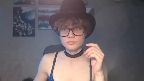 Snapshot of evelilyq chatting on April 2026 07:00:01 PM Eve online show from April 2026 07:00:01 PM