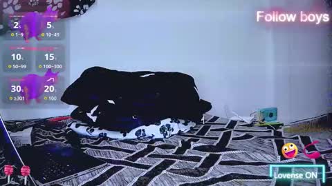 Snapshot of evelin_zaens chatting on February 2026 06:24:02 PM evelin zaens online show from February 2026 06:24:02 PM