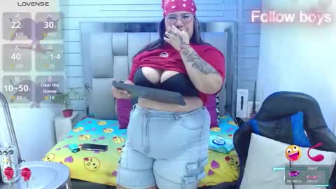 Snapshot of evelin_zaens chatting on February 2026 05:51:01 AM evelin zaens online show from February 2026 05:51:01 AM