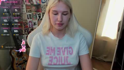 Evelina online show from June 2026 01:14:01 AM