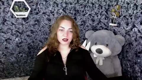 Snapshot of evelineli chatting on February 2026 02:13:02 PM Lydia online show from February 2026 02:13:02 PM