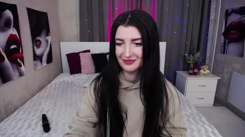 Evelin online show from February 2026 06:22:02 AM