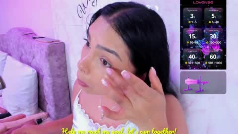 Snapshot of evelinn_belen chatting on June 2026 12:00:02 PM Evelinn belen online show from June 2026 12:00:02 PM