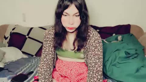 Snapshot of evelyn420521 chatting on December 2024 05:59:02 PM evelyn420521 online show from December 2024 05:59:02 PM