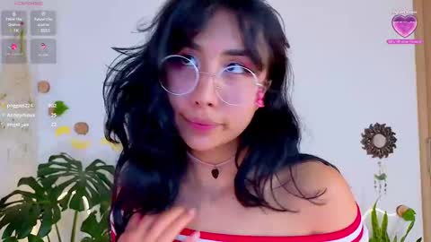 Im Eve or Chelle Next Stream 191224  online show from March 2025 01:46:01 AM