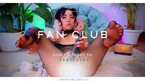 Im Eve or Chelle Next Stream 191224  online show from March 2025 09:04:01 PM