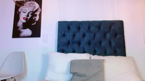 evelyn_desire online show from December 2025 11:39:02 AM