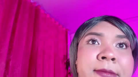 Evelyn Sandoval online show from February 2026 02:24:01 AM